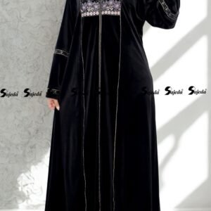 عباية شتوية مخمل مطرزة